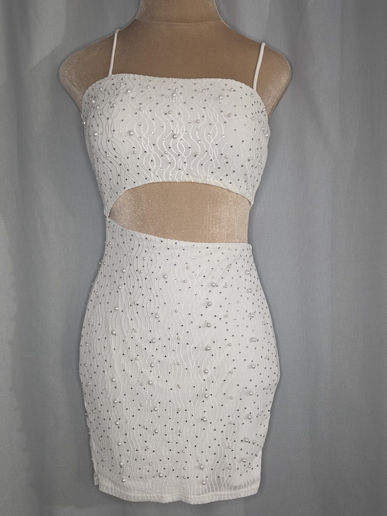 Windsor Dresses & Skirts - White Embellished Cutout Bodycon Dress With Beads By Windsor Size S Small